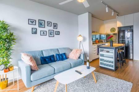 Stylish 2-bedroom Apartment In Fortitude Valley - Accommodation Redcliffe 1