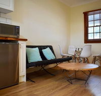 Stylish Cute Cottage in McMahons Point - Accommodation Redcliffe
