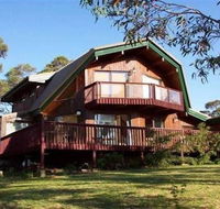 Sublime Cedar Lodge Leura - Accommodation Redcliffe