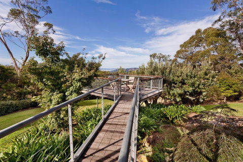 Summer House - Accommodation Redcliffe 3