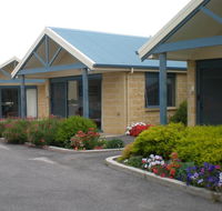 Summers Rest Units - Accommodation Redcliffe