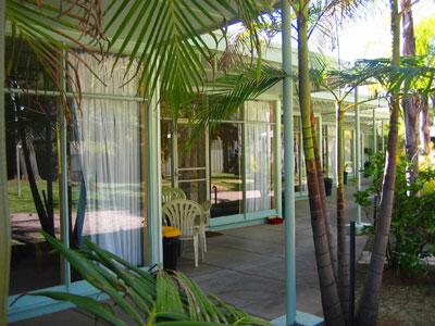 Sun River Resort Motel - Accommodation Redcliffe 2
