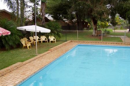 Sun River Resort Motel - Accommodation Redcliffe 1