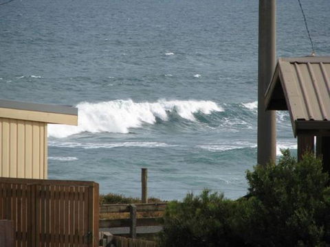 Sunderland Retreat Phillip Island - Accommodation Redcliffe 3