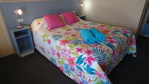 Sunflower Motel - Accommodation Redcliffe 1