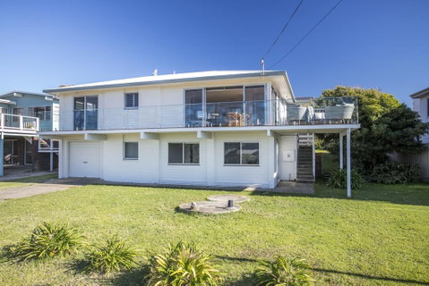 Sunseeker Drive 5 Bawley Point - Accommodation Redcliffe 1