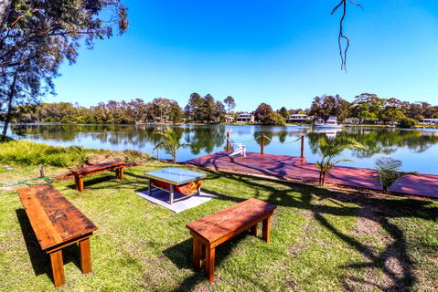Sunset Lodge - Accommodation Redcliffe 3