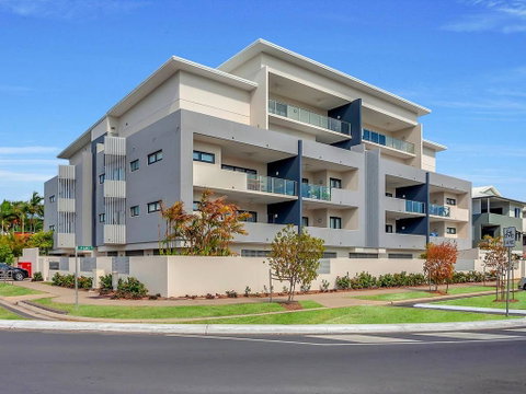 Superior Luxury Apartment In The City - Accommodation Redcliffe 1