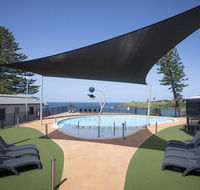 Surf Beach Holiday Park - Accommodation Redcliffe