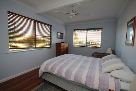 SURF N VIEW138 Camden Hd Rd Dunbogan - Accommodation Redcliffe 1