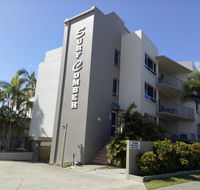 Surfcomber on the Beach - Accommodation Redcliffe