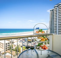 Surfers Beachside Holiday Apartments - Accommodation Redcliffe