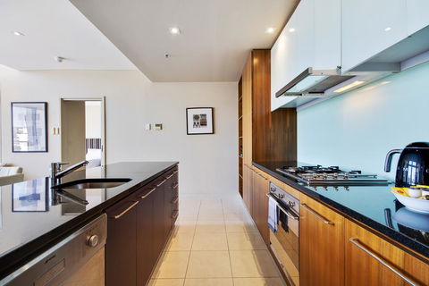 Swainson At Embassy - Accommodation Redcliffe 3