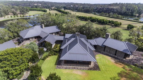 Sweven - Accommodation Redcliffe 1