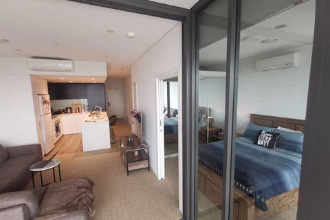Sydney Olympic Park Luxury Apartment - Accommodation Redcliffe 0