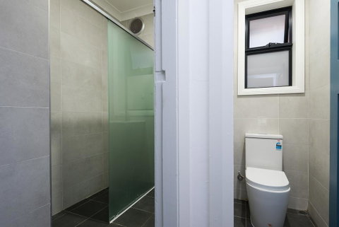Sydney Star Backpackers - Accommodation Redcliffe 3