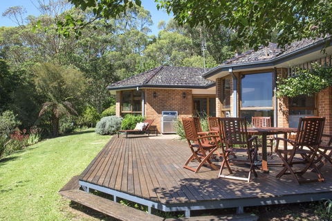 Taliesin - Beautiful 4 Bedroom Home With Amazing Views! - Accommodation Redcliffe 1