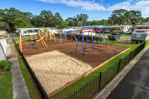 Tall Timbers Caravan Park - Accommodation Redcliffe 2