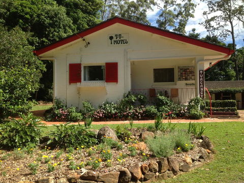 Tall Trees Motel Mountain Retreat - Accommodation Redcliffe 3