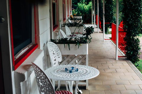 Tall Trees Motel Mountain Retreat - Accommodation Redcliffe 2