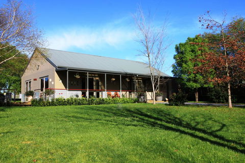 Tamar Valley Farm Stay - Accommodation Redcliffe 0