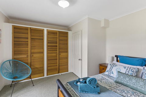 Tanjil - A Stroll From The Water In Paynesville - Accommodation Redcliffe 2