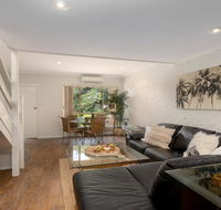 Tehidy Townhouse - Accommodation Redcliffe