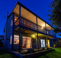 The Albatross - Accommodation Redcliffe