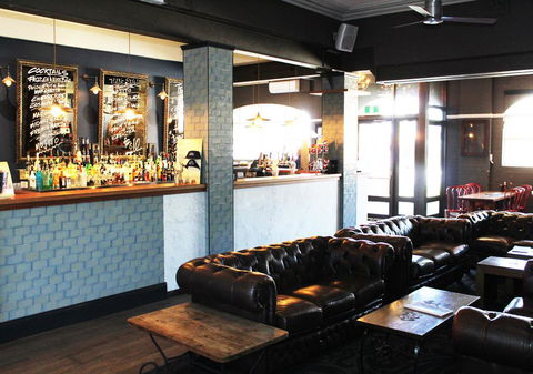 The Astor Hotel Motel - Accommodation Redcliffe 1