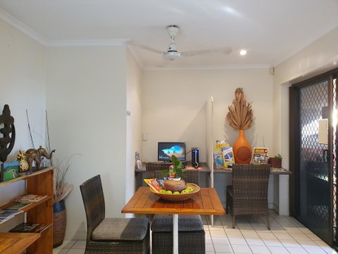 The Balinese - Accommodation Redcliffe 3