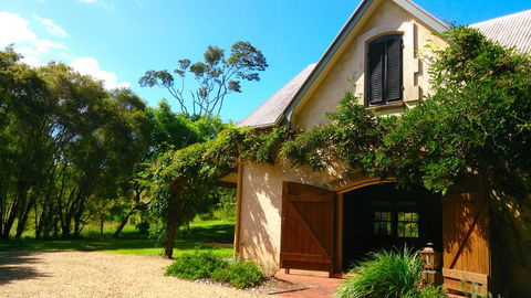 The Barn - Accommodation Redcliffe 0