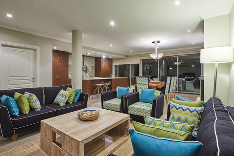 The Bay Residence, Dunsborough WA - Accommodation Redcliffe 3
