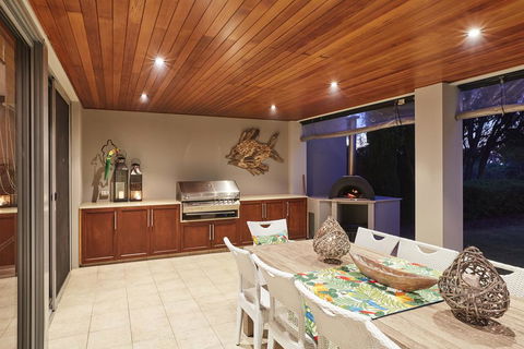 The Bay Residence, Dunsborough WA - Accommodation Redcliffe 1