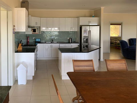 The Beach House - Accommodation Redcliffe 1