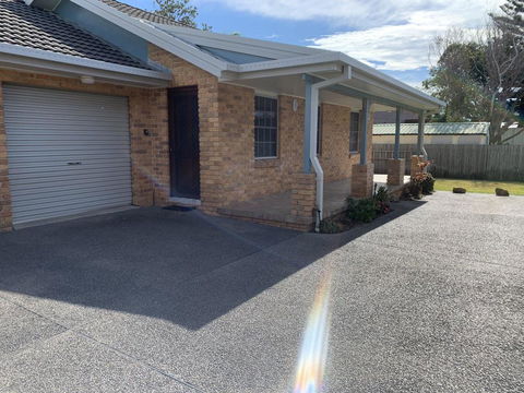 The Beach House On Fitzroy @ Anna Bay - Accommodation Redcliffe 2
