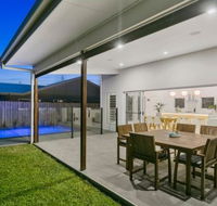 THE BEACH OASIS  360 - Accommodation Redcliffe