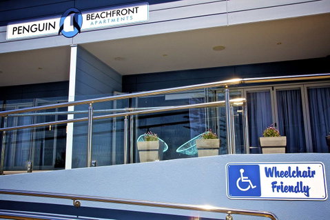 Penguin Beachfront Apartments - Accommodation Redcliffe 20