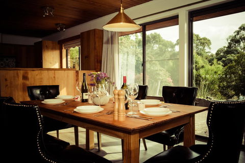 The Hobart Entrance - Accommodation Redcliffe 20