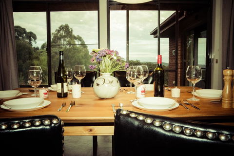 The Hobart Entrance - Accommodation Redcliffe 21