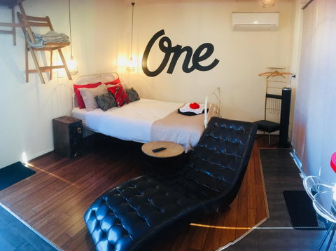 Apartment ONE - Accommodation Redcliffe 3