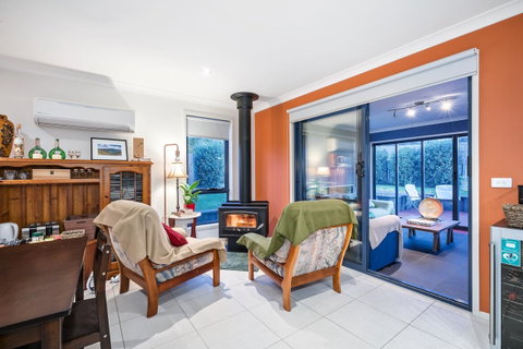Madsen Retreat - Accommodation Redcliffe 29