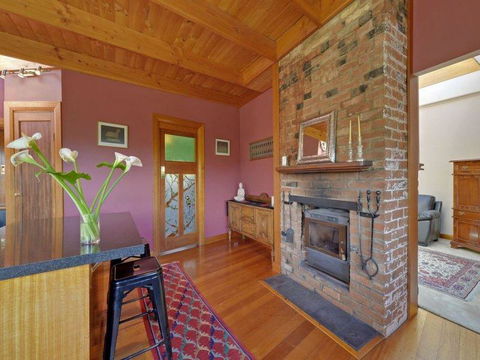 Bridge View Retreat - Accommodation Redcliffe 33