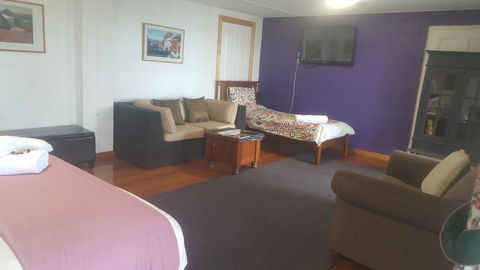 AppleBay Guest House - Accommodation Redcliffe 24