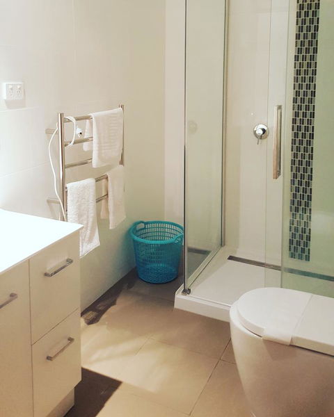 AppleBay Guest House - Accommodation Redcliffe 38