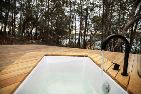 Freycinet Lodge - Accommodation Redcliffe 3