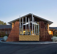 Ramada Resort by Wyndham Seven Mile Beach - Accommodation Redcliffe