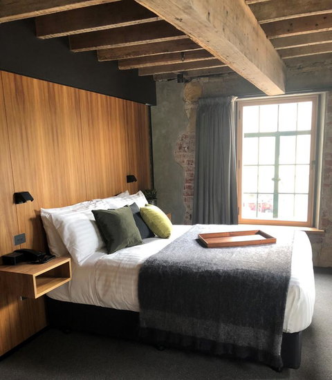 Moss Hotel - Accommodation Redcliffe 18