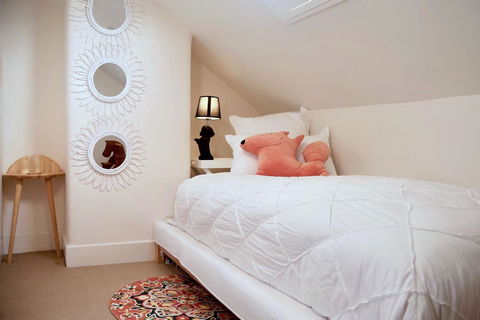 Lotus Gogh Apartment - Accommodation Redcliffe 23