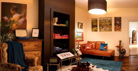 Lotus Gogh Apartment - Accommodation Redcliffe 1