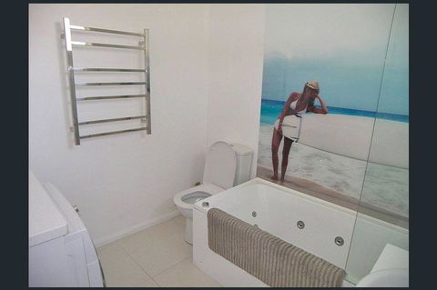 Hobart Colonial Apartment - Accommodation Redcliffe 8
